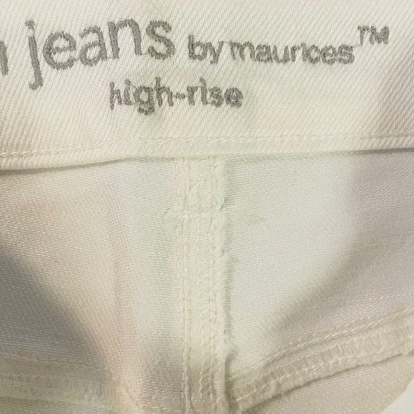 Women Maurices M High Rise Cut Off Stitched White Denim Blue Jean Shorts Size 4 - Picture 5 of 10